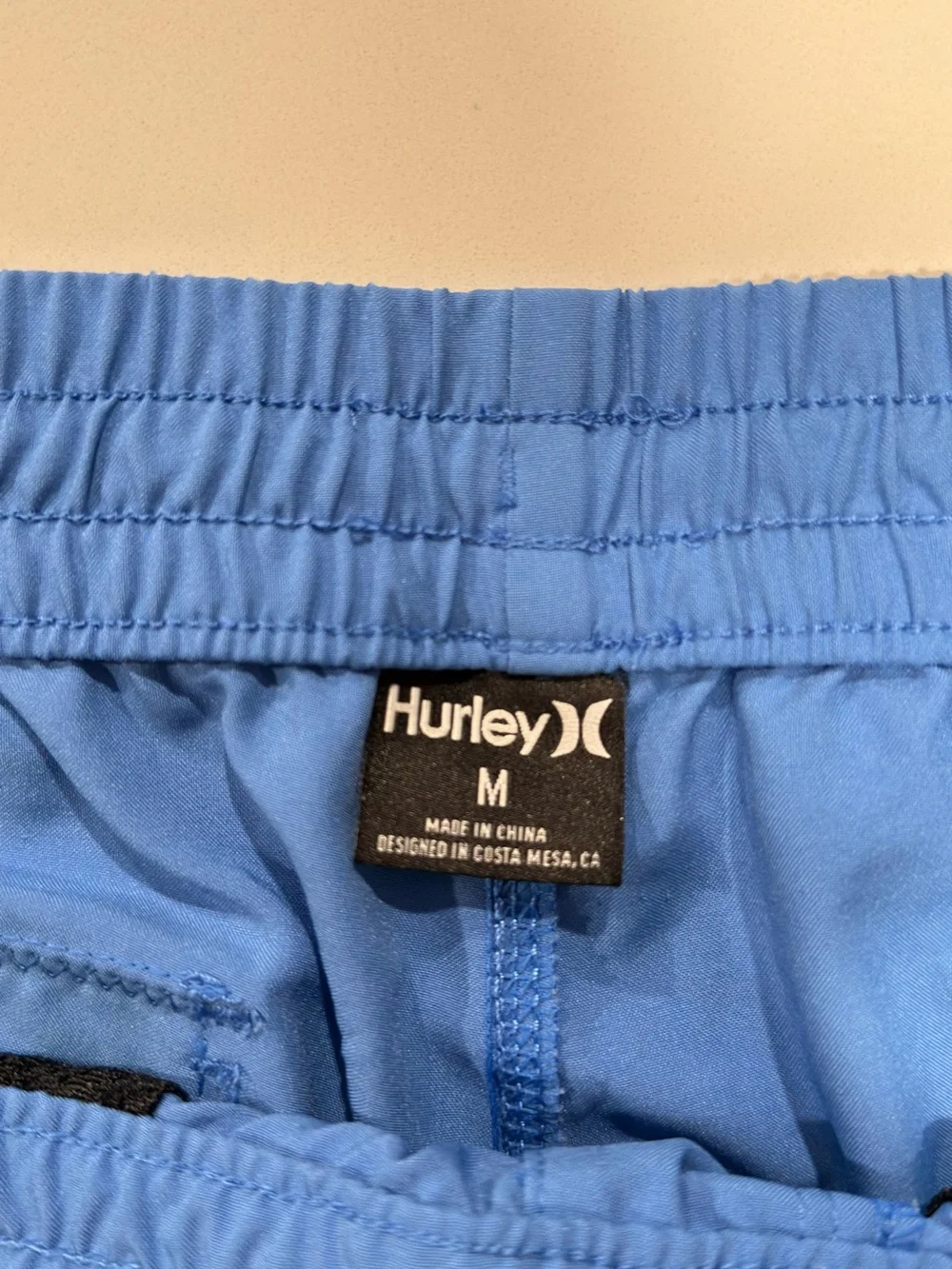 Hurley Blue Shorts – Men’s Size Medium
